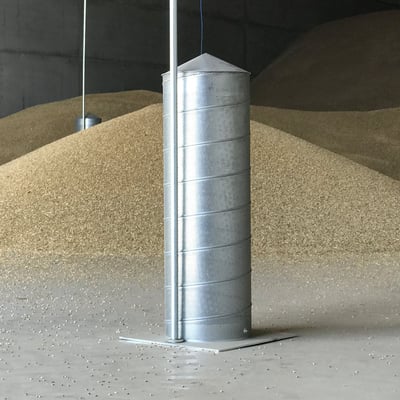 Martin Lishman FloorVent pedestal in a grain store