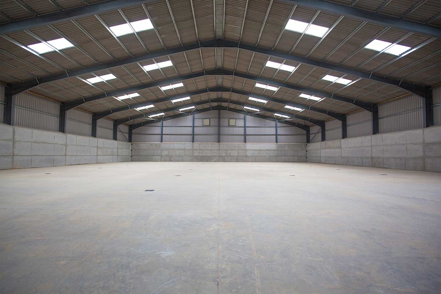 Empty crop store with martin lishman floorvent underfloor ventilation